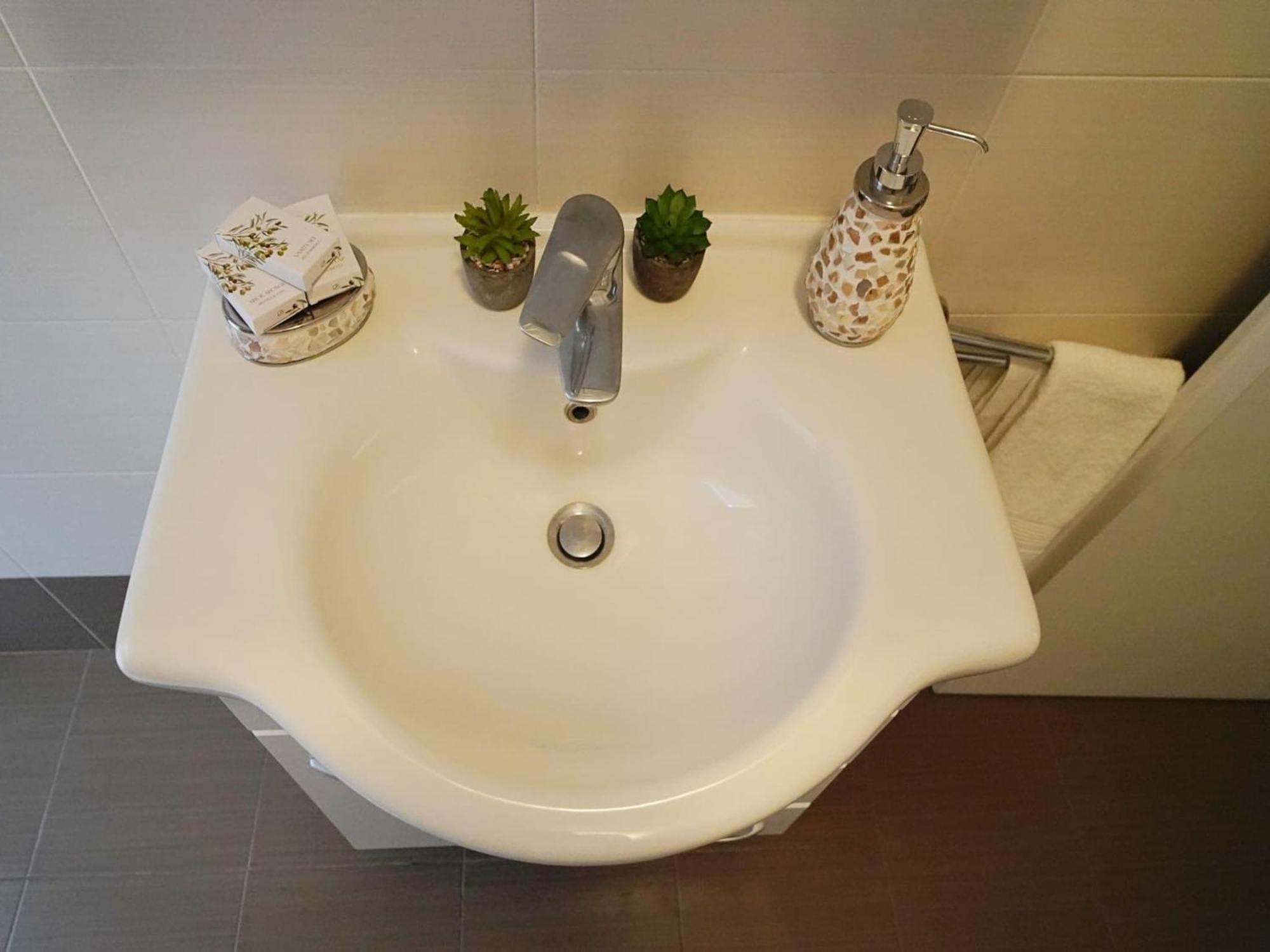 Candiani F2 Trilocale 2 Livelli * Milan